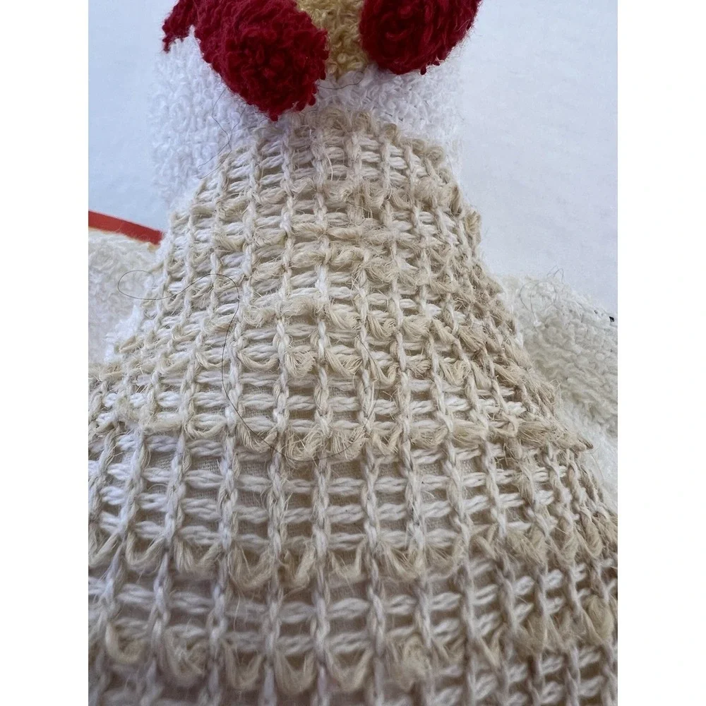 Bath & Body Works Scrubby Buddies Cluck Chicken‎ Farm Plush Washcloth Toy